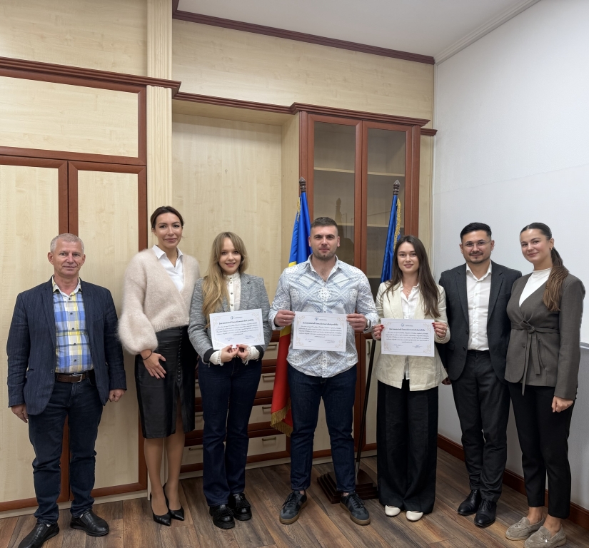 Trei noi funcționari publici s-au alăturat echipei AMDM